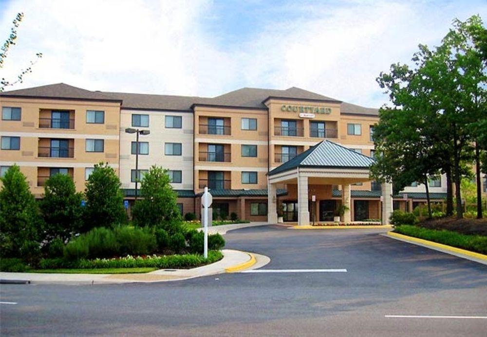 Courtyard By Marriott